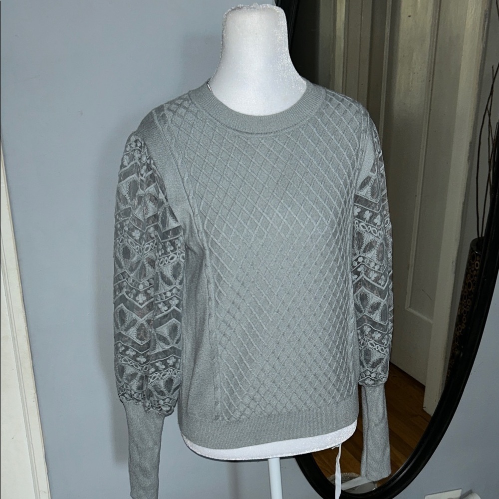 Calligraphie Elegant Gray Women's Crew Neck Sweater